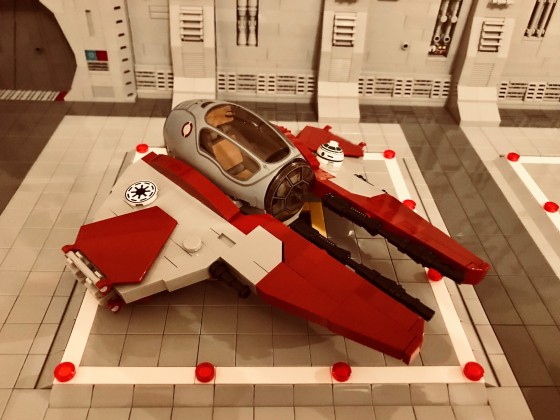 LEGO® Star Wars: Eta-2 Actis-Class Interceptor - 06