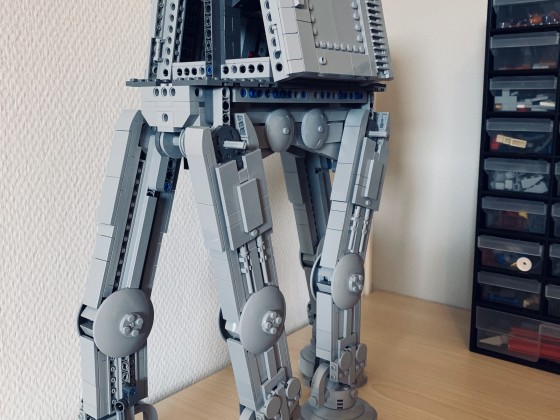 LEGO® Star Wars AT-AT Walker (All Terrain Armored Transport) - 03