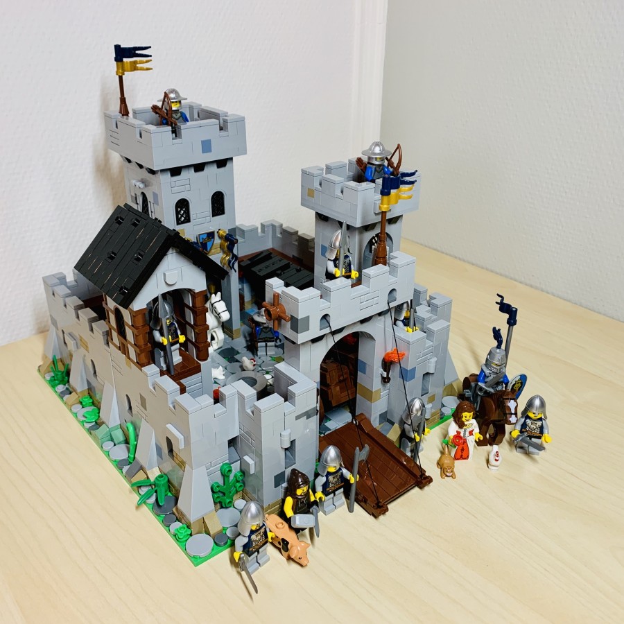 Princess June's Castle - my LEGO Ideas Project Real 02