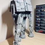 LEGO® Star Wars AT-AT Walker (All Terrain Armored Transport) - 04