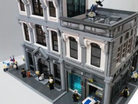 Bank- und Polizeigebäude CC Standard-Luxembrick